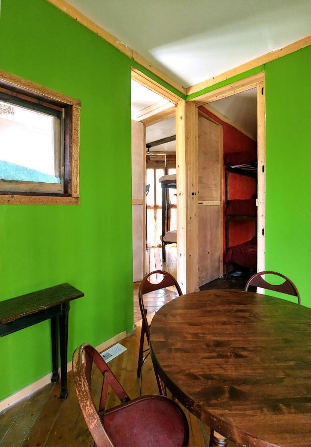 Lost River Hostel French Lick Esterno foto